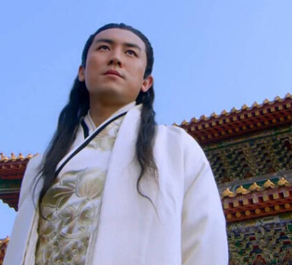 譚俊彥 譚俊彥曾在內地劇《陸小鳳與花滿樓》中飾演劍癡西門吹雪。