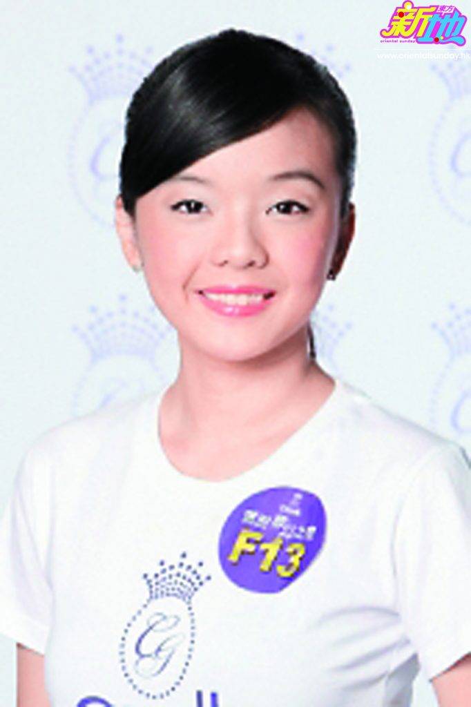 余思霆 擁有33B上圍的余思霆，出生於台灣花蓮，一向熱衷選美，有多次選美經驗，2011年、17歲的她仍是曚豬眼、豬膽鼻、闊面的她，參選台灣凱渥夢幻之星，入圍二十強止步。
