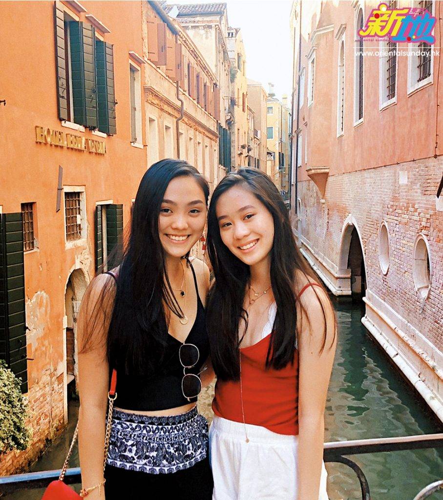 李連杰  Jane跟17歲細妹Jade感情要好，今年暑假結伴到西班牙旅行，兩女長得甜美可人。