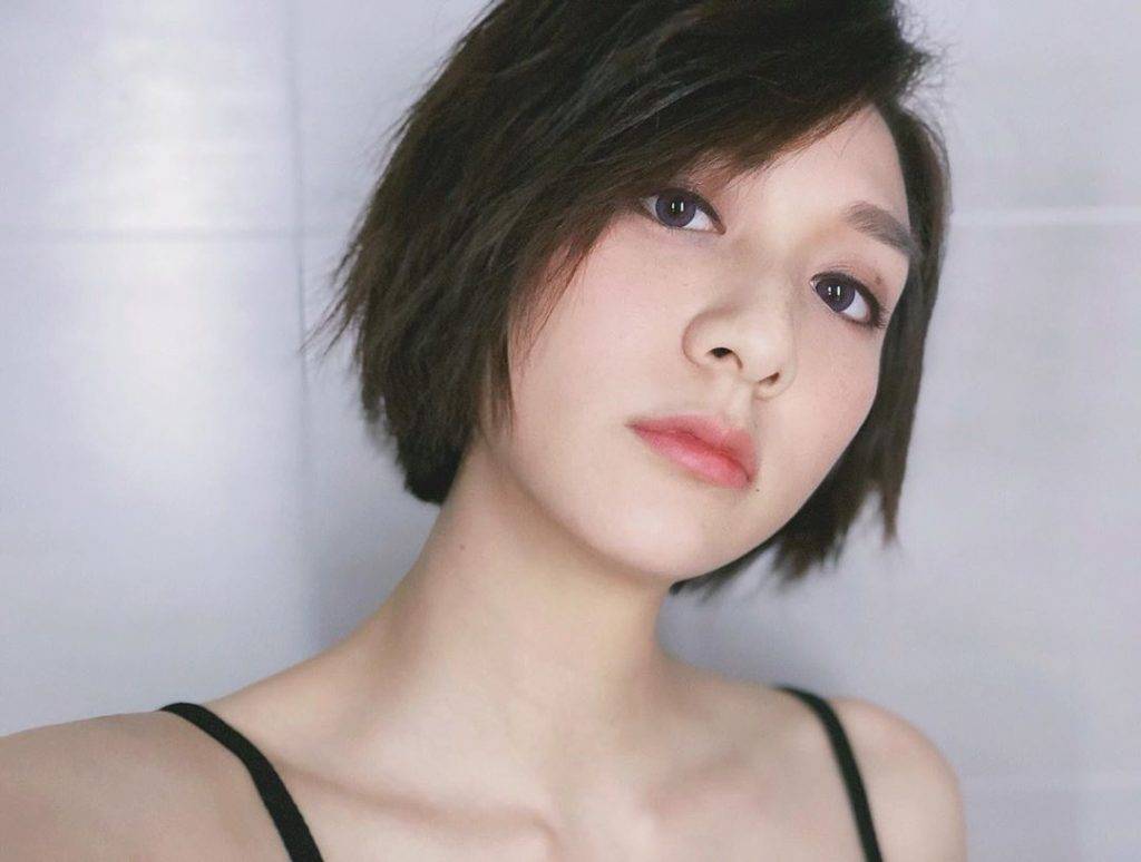 33歲華姐徐頴堃參演ViuTV新劇《地產仔》原來係星二代做過TVB