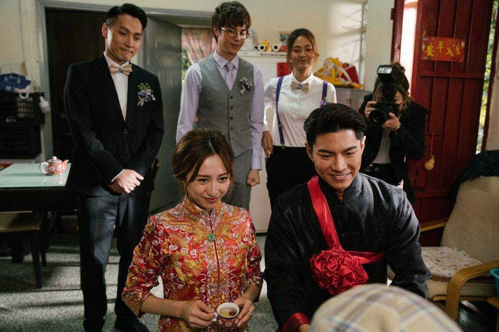 香港愛情故事 羅天宇向龔嘉欣求婚成功，二人正式結為夫婦。