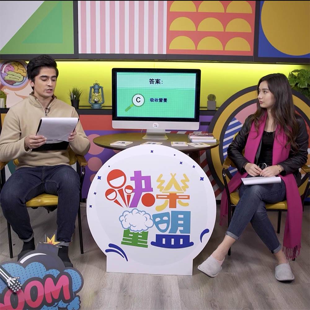 姚祖恩 JoJo自2018年開始為ViuTV主持兒童節目《快樂童盟》。