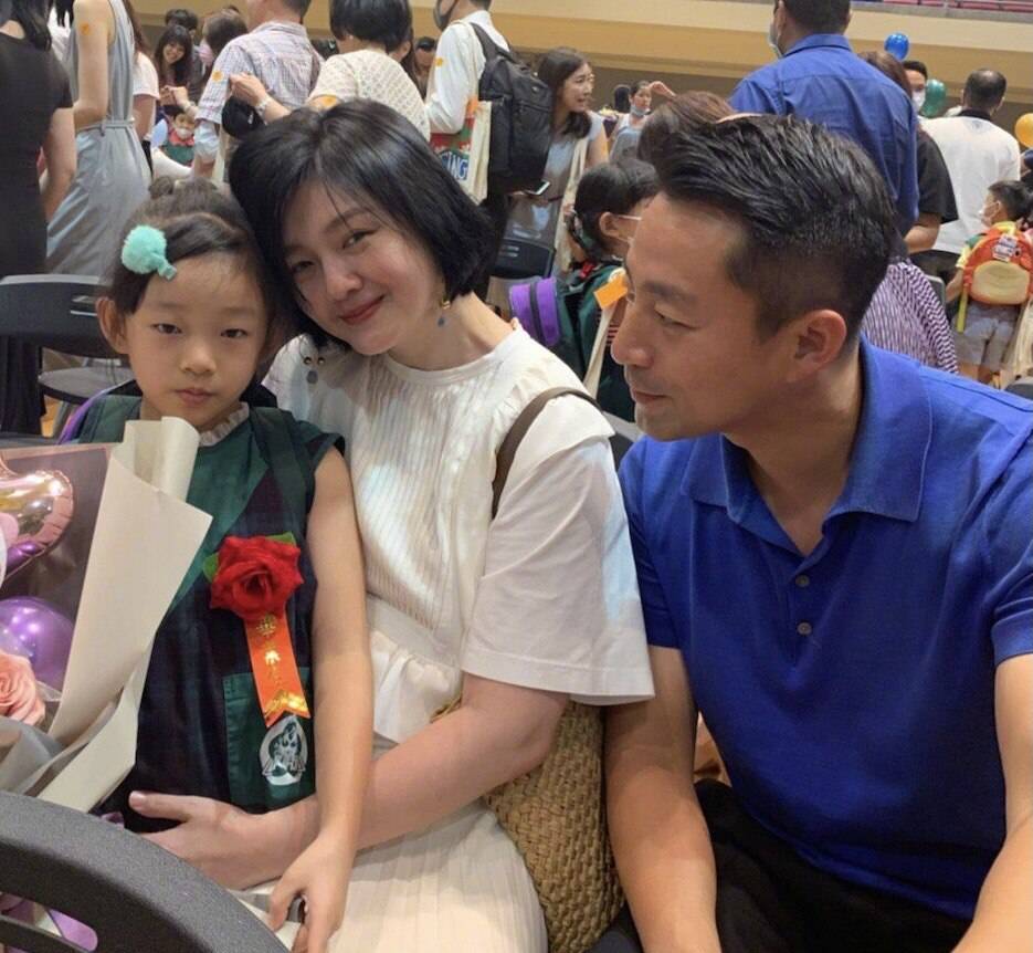 大S和汪小菲相當愛錫一對子女，7歲大女玥兒汪希玥）之前幼稚園畢業，兩公婆一起出席畢業禮。