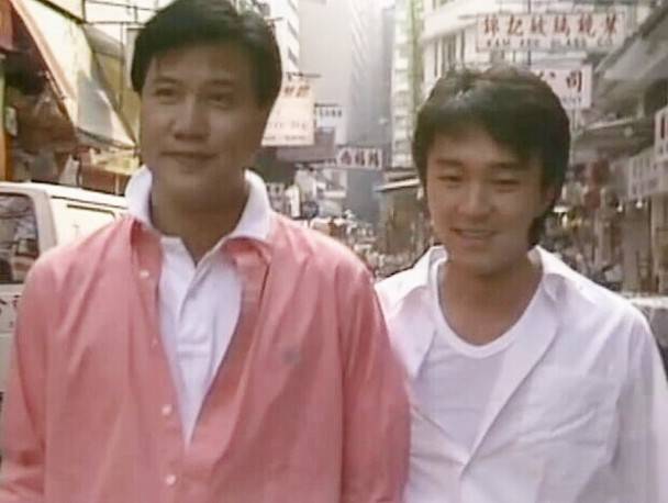 星爺 當年在無綫劇《他來自江湖》，萬梓良與星爺的演出大受觀眾歡迎。