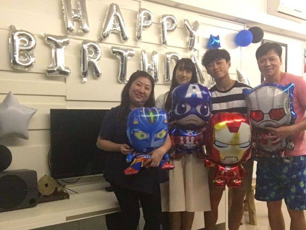 東京奧運 女友入晒屋，與吳諾弘父母一起為吳諾弘慶祝生日﹗