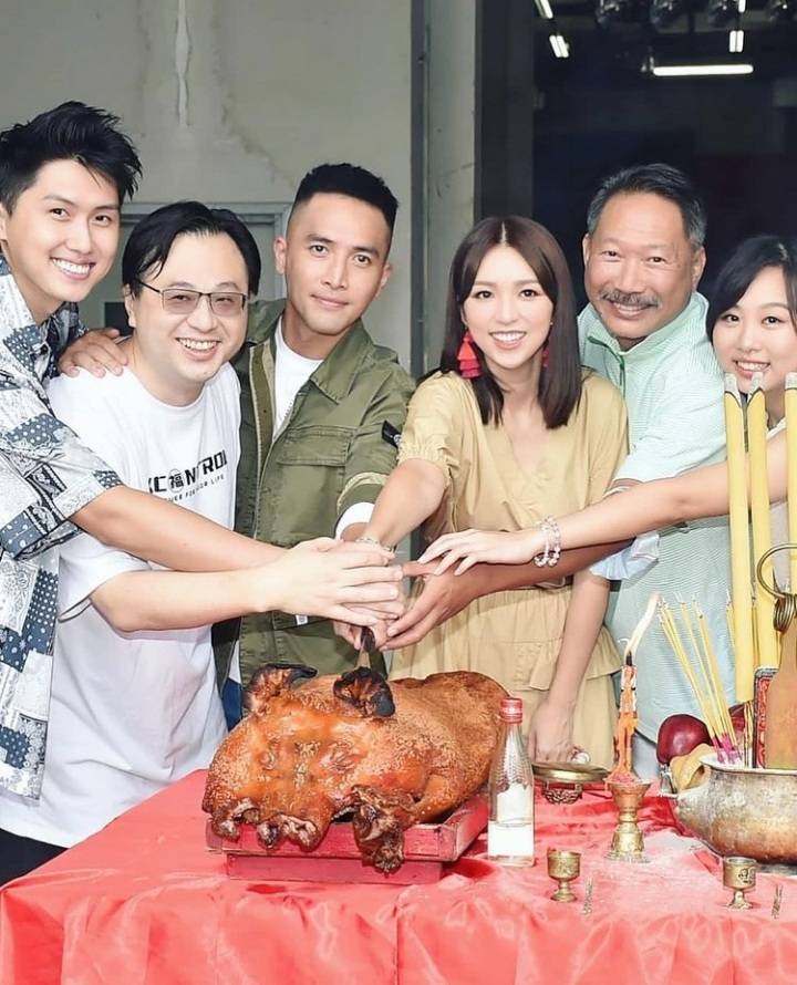 王瑋彤 陳國峰和孫慧雪都是TVB旗下合約藝人，陳國峰強調電影並非由亞視投資，對方只是借出了場地供他們拍攝。