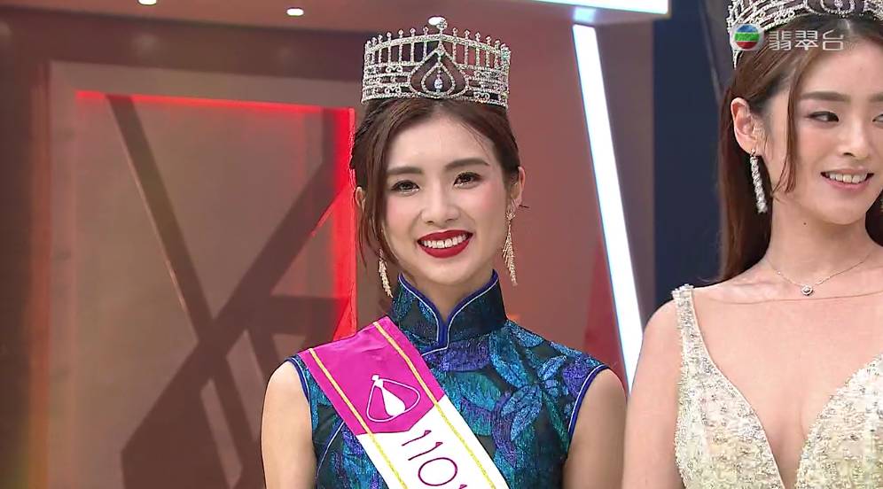 香港小姐2021決賽｜最後三甲公布 宋宛穎爆冷奪冠 楊培琳攞最上鏡小姐
