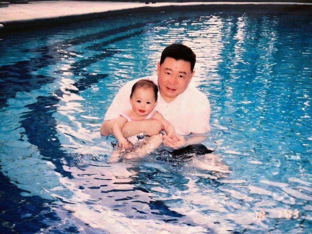 劉秀盈亦曾在社交網晒出與父親大劉的合照。