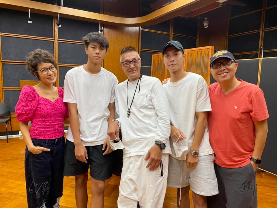 盧惠光 新一輯《一起走過》已定檔於10月30日開始，逢星期六晚上10時20分於香港電台第一台播出。