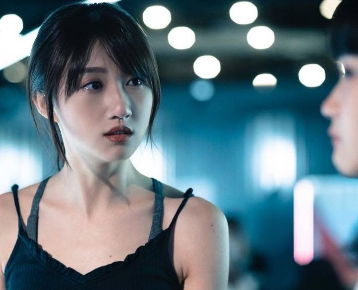 女遊日本 賭命夫妻 女遊日本 《異數者》講述未來世界，人類被機器操控的故事。
