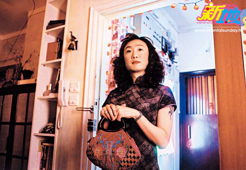 練美娟 仲有鄭中基的旗袍造型，都令網友非常懷念。
