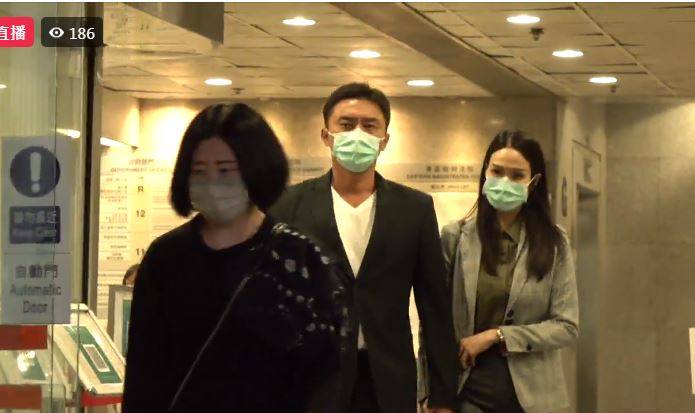 楊明 上訴 判決 plt2 11月4日下午4時40分，楊明拖住莊思明離開法院，眉頭緊皺繼續不發一言。