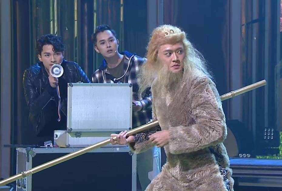 TVB台慶2021 張振朗最初以輕鬆搞笑手法來演繹。