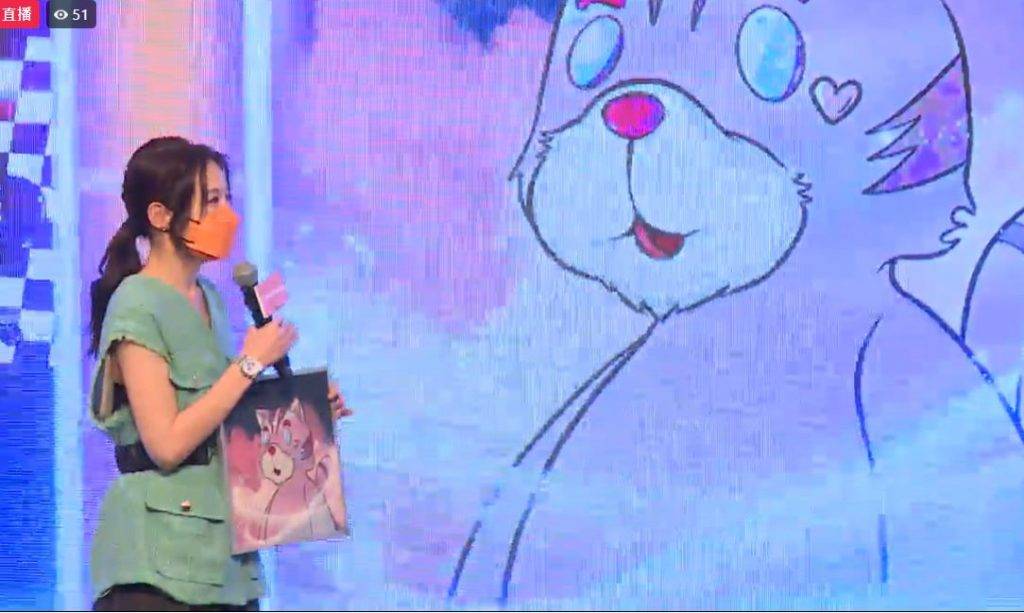 陳恩德 勁似李佳芯的蔡潔，上台講解自己所畫的貓貓畫。