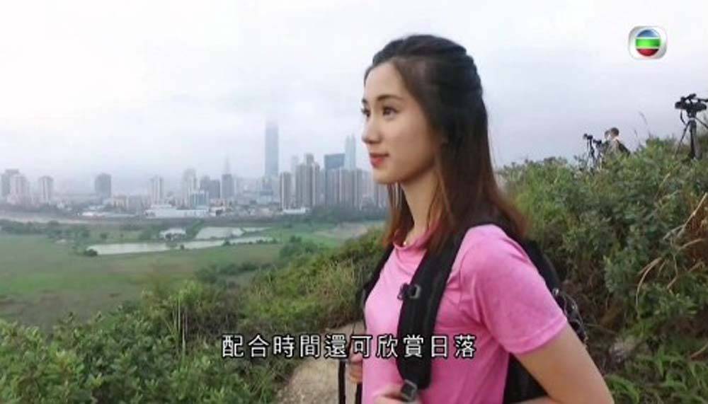 袁思行 《行行有好景》由3位靚女主播輪流帶大家尋覓香港美景，除了袁思行見圖）外，還有黎在山和馬琛沂。