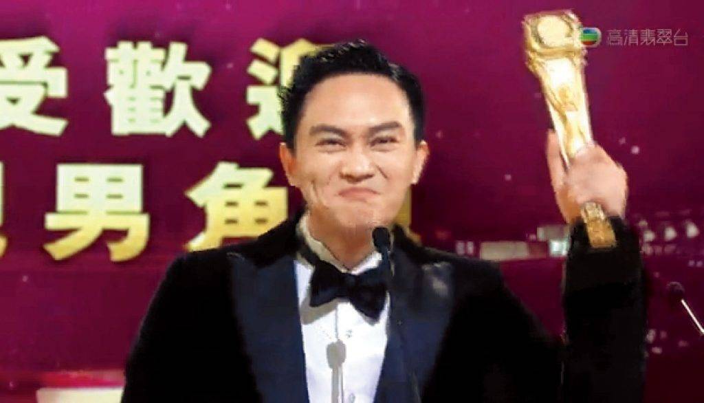 張智霖 雖然獲得民選的「最受歡迎電視男角色」獎，但失落視帝，令Chilam在台上講出一番「義氣仔女論」，疑寸爆TVB只頒發視帝大獎給「親生仔」。