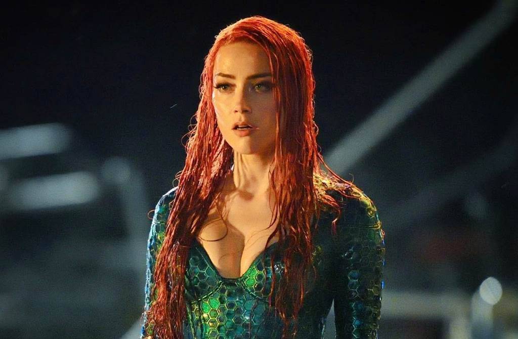離婚 Johnny Depp 而 Amber 是《水行俠》的主角之一，飾演梅拉公主，也是亞瑟的愛人，擁有心靈感應和操縱水的能力。
