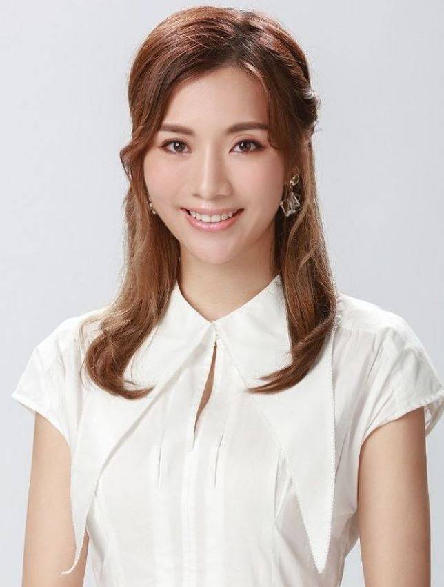 姜麗文 tvb 姜麗文 賴彥妤去年參選港姐時的官方照。
