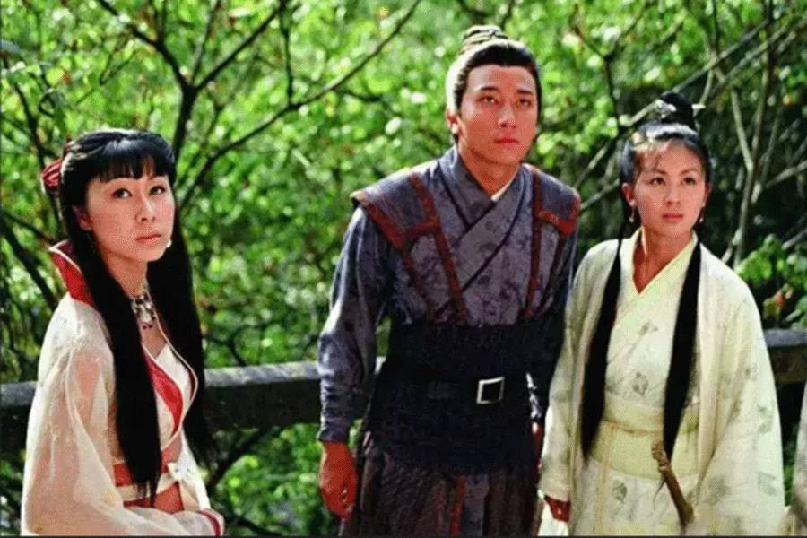 《大唐雙龍傳》由胡定欣、吳卓羲和唐寧演出。