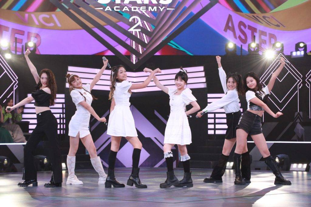 聲夢傳奇2 「親生女團」XiX今集齊人跳唱PK，翻唱韓國女團GFRIEND的《Me Gustas tu》獲大讚。
