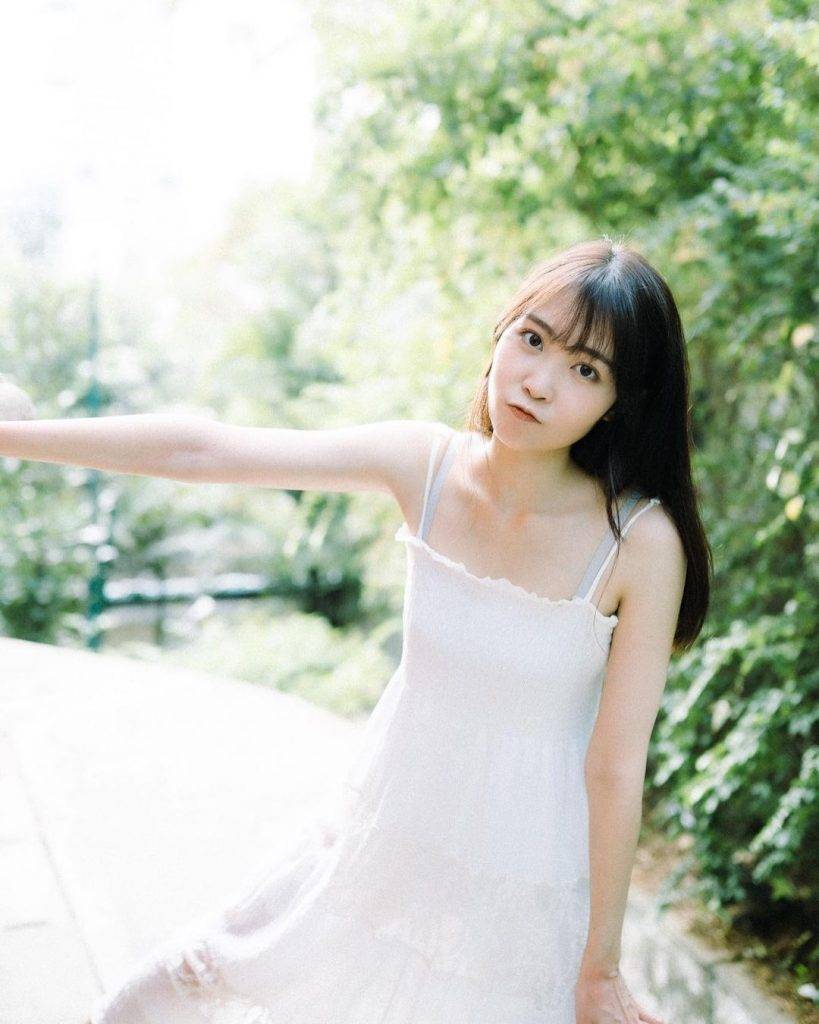 梁洛妍Instagram成個版面都係日系小清新風格，外表十足鄰家女孩。