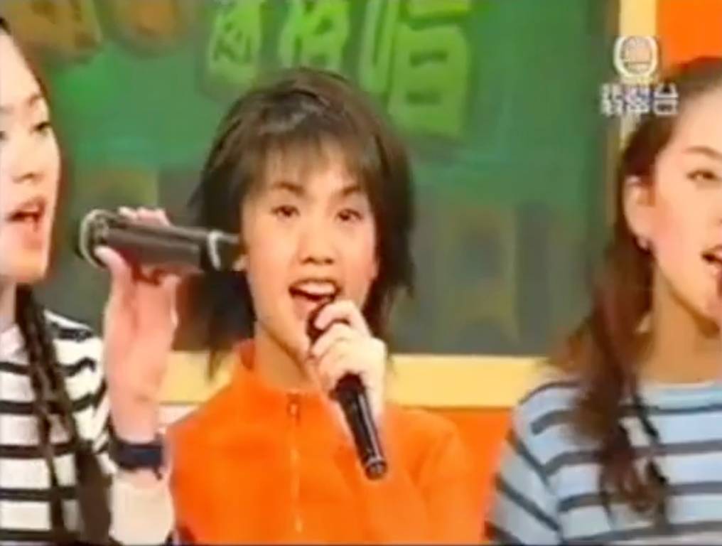 楊丞琳 楊丞琳16歲就出道，曾經做過4 in Love女團成員，當年仲同隊友一齊上過TVB節目獻唱。