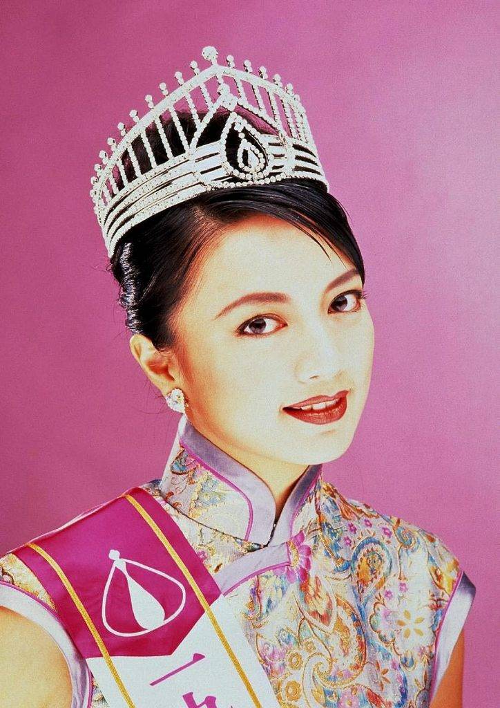 張名雅 1995年港姐冠軍楊婉儀於2018年傳欠債376萬，以港姐后冠作抵押。