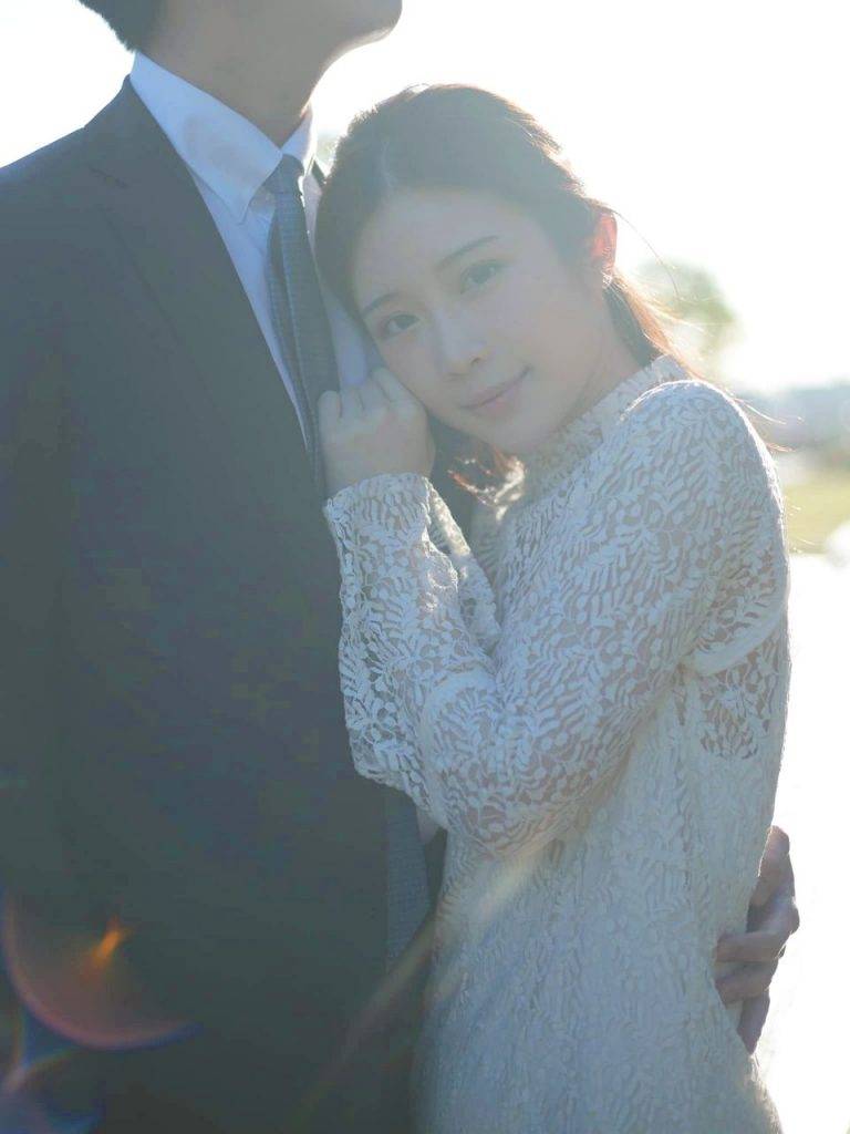 雞排妹 鄭家純 鄭家純在社交網出po宣布喜訊，並上載溫馨婚照。