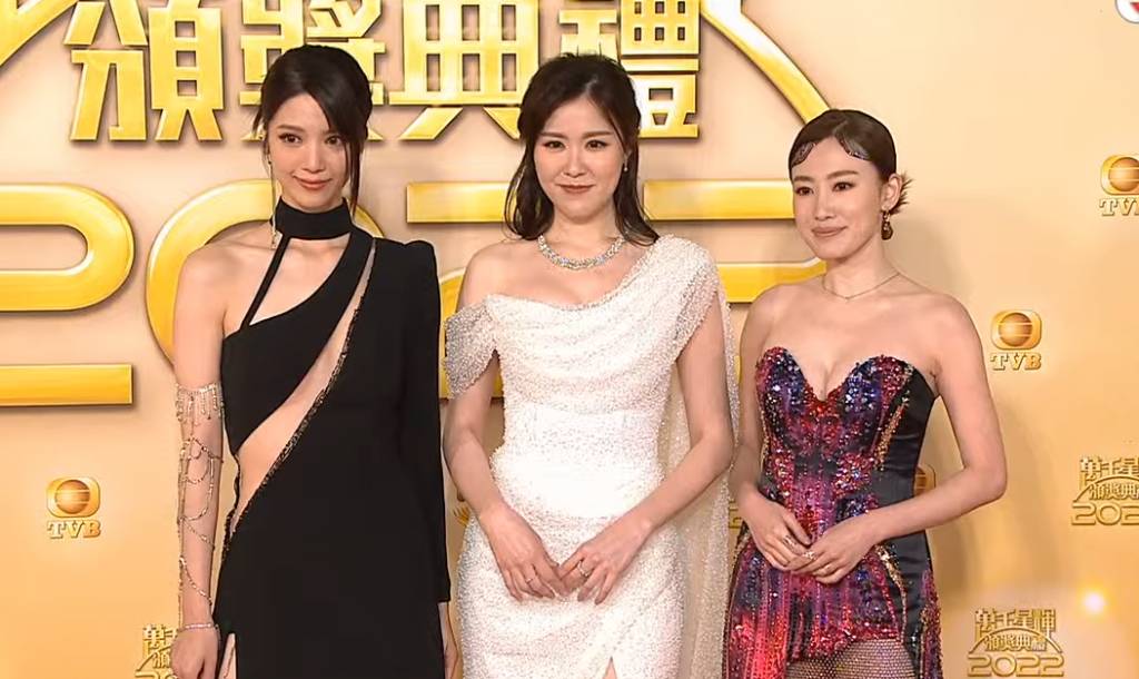 萬千星輝頒獎典禮 紅地毯 《美麗戰場》的三位女演員。