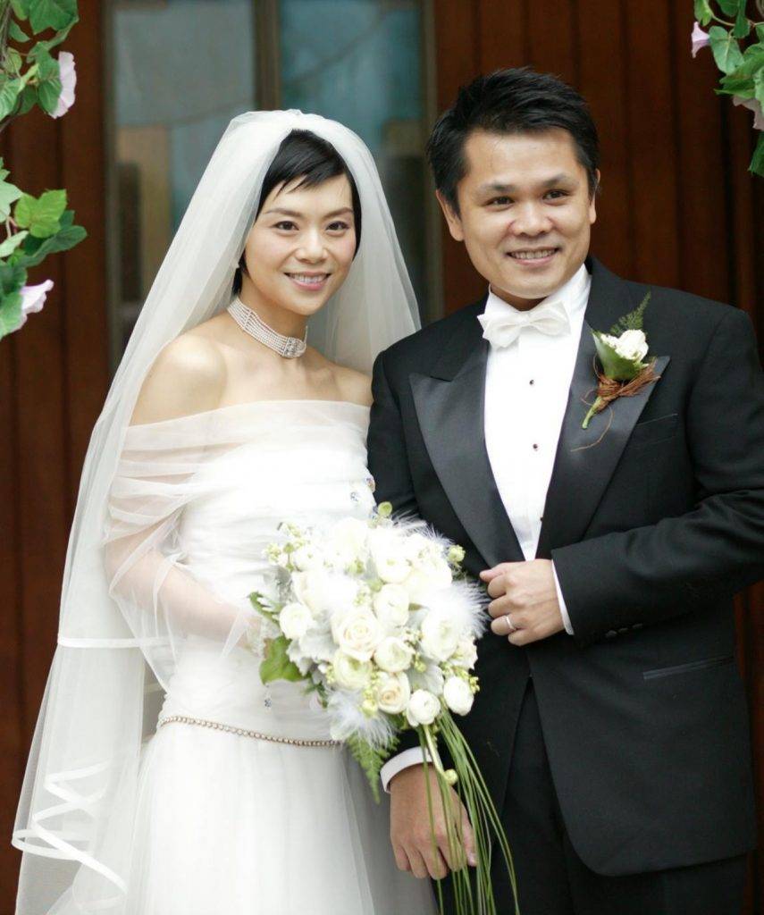 戀講嘢 齊釨 齊釨與羅啟新於2005年結婚。
