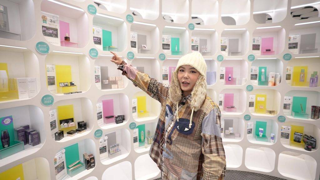 解風東京 杜如風來到佔地過萬呎、集齊600多個品牌、有「美妝夢幻聖殿」之稱的美妝旗艦店