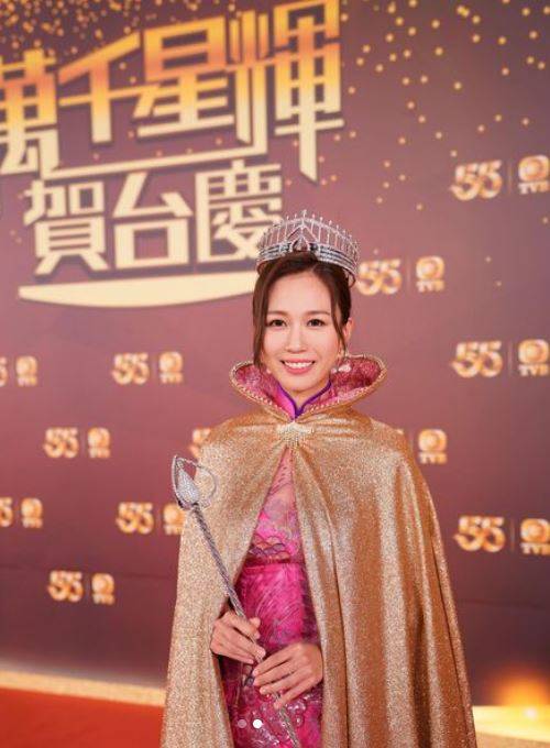 曾志偉 何沛珈 去年參加《香港小姐再競選》，何沛珈以大熱姿態勇奪冠軍及「更上鏡小姐」。