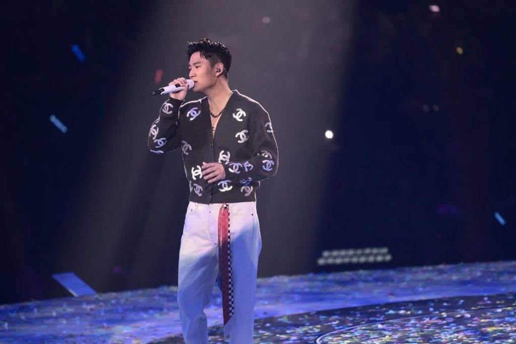 mirror 台灣歌手周興哲在紅館舉行了一連兩場的演唱會