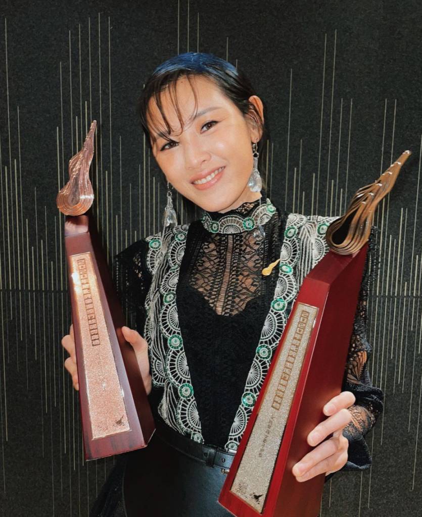 亚洲星光大道 古淖文 2020年陈蕾首获叱咜女歌手金奖。