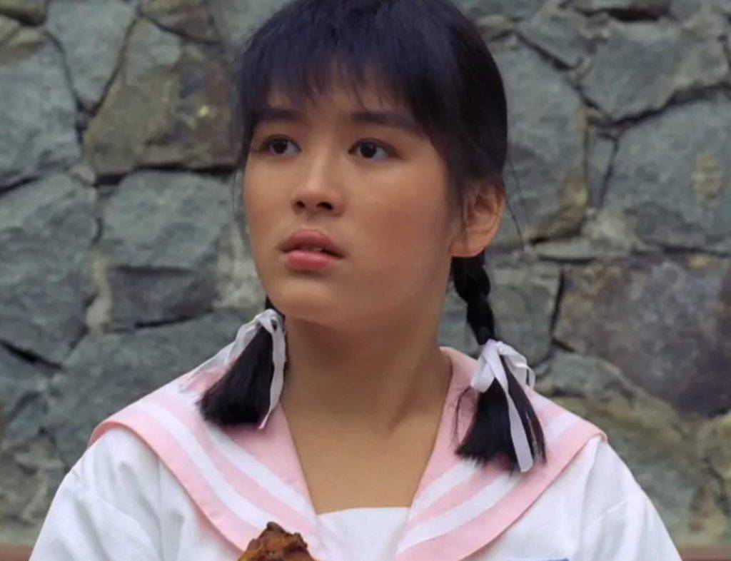 陳加玲 陳加玲憑在《開心鬼》系列電影中飾演姚瓊一角，而開始為人熟悉。