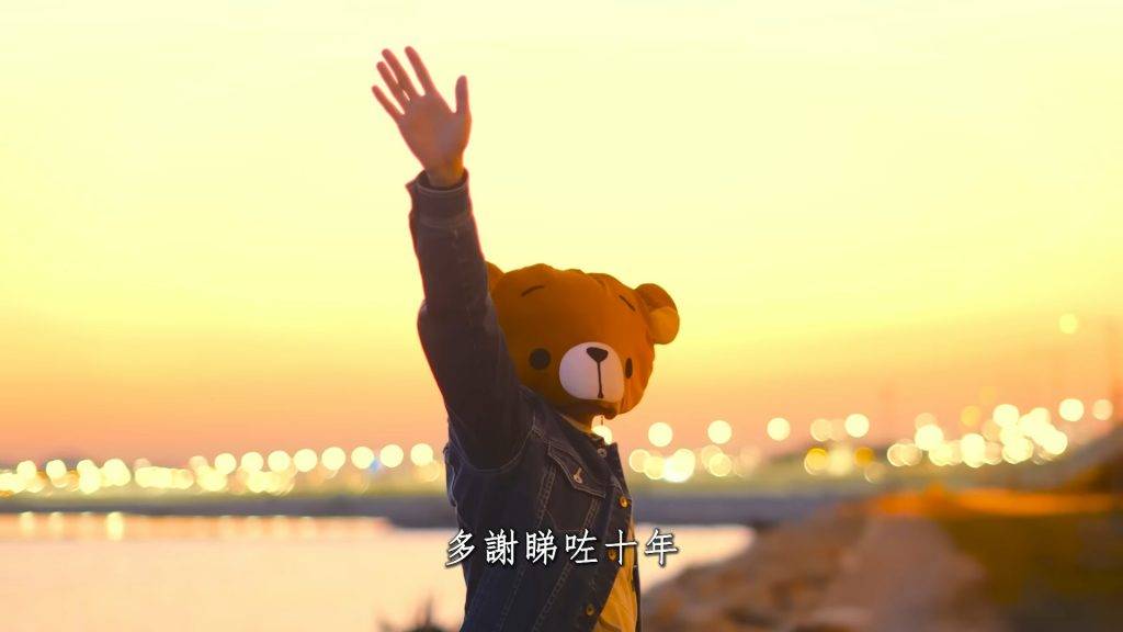 陈欣茵 水着 陈欣茵 熊仔头是香港人气Youtuber，不过早前因为情绪为由而暂时退下火线，频道由「蓝仔头」继续担纲。