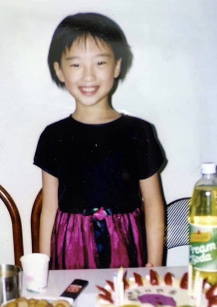 香港小姐2023 童年照 7号毛志琛。