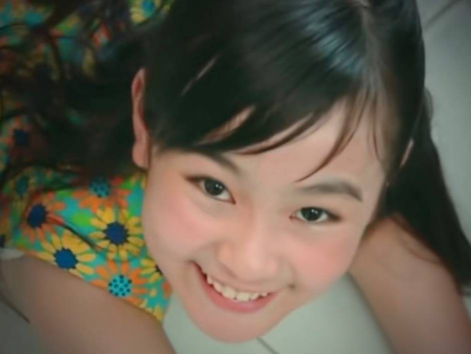 李蕴 女团 李蕴 拍《奇幻潮》时李蕴只得约13岁，并且是首次拍剧。