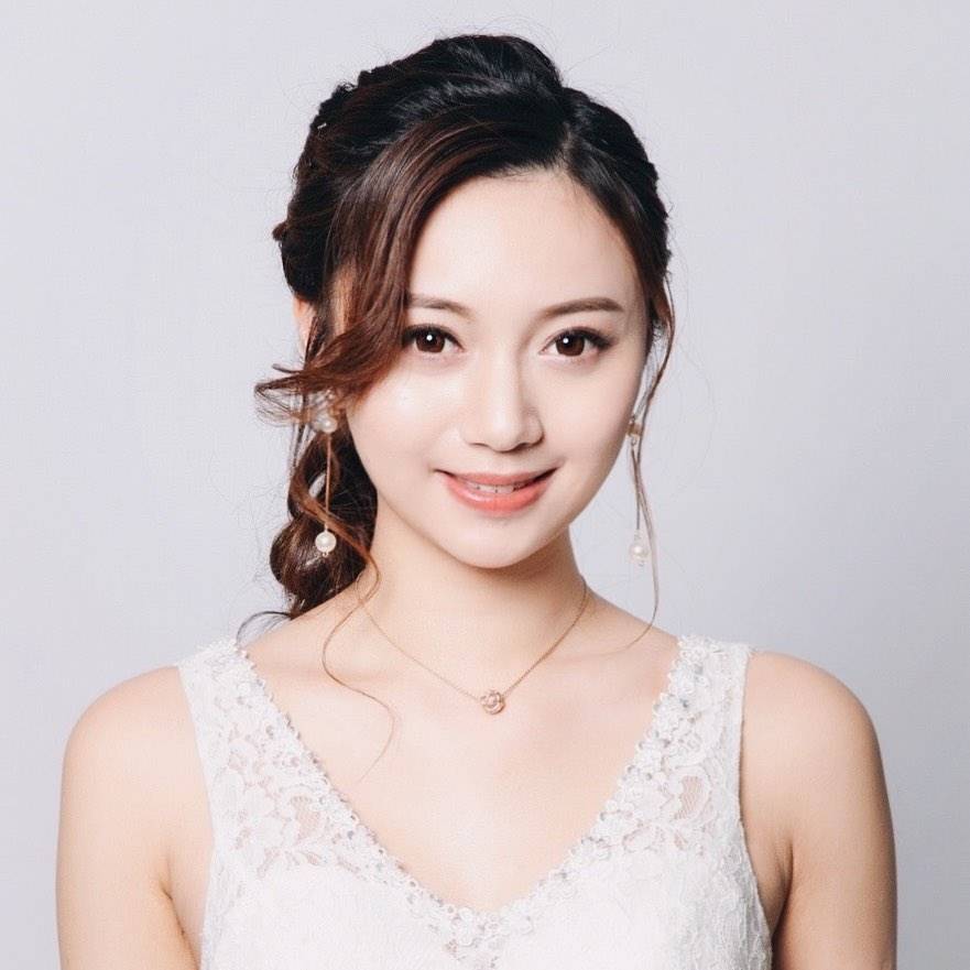 香港小姐2023 陳霈錤 陳霈錤 10號 hera 陳霈錤 10號佳麗陳霈錤Hera Chan）在IG有好多任模特兒的硬照