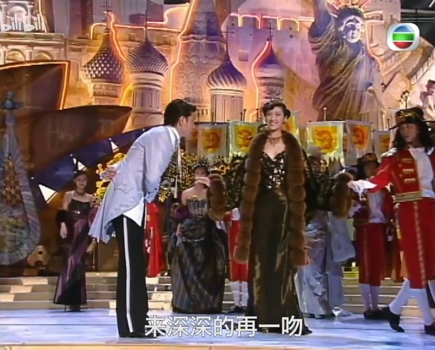 劉德華 向海嵐在《1998年香港小姐競選總決賽》當時曾與劉德華同台。