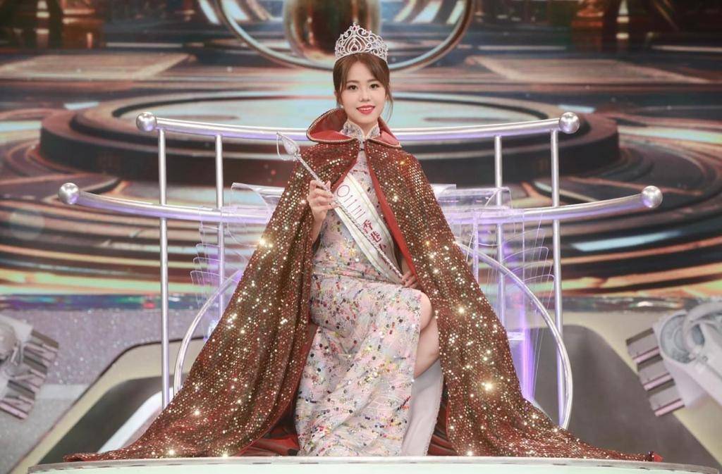 庄子璇 香港小姐2023 庄子璇香港小姐2023｜庄子璇 香港小姐 庄子璇以大热姿态夺得冠军。