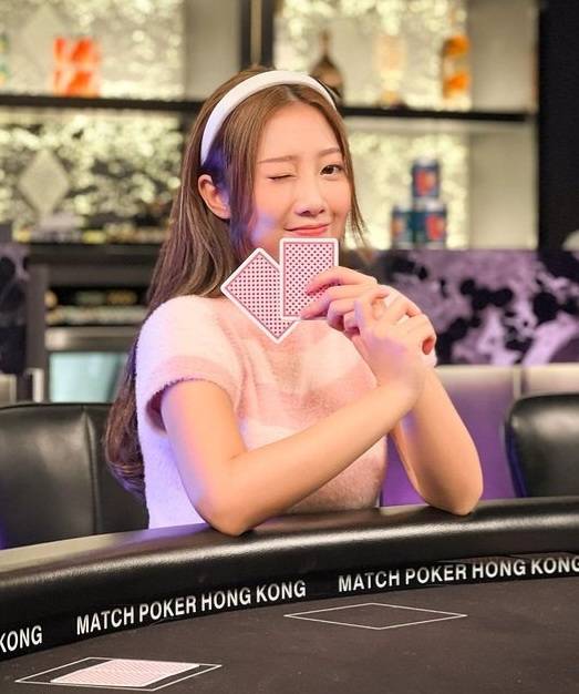 陳欣茵 又主持過《鋪鋪Poker》。
