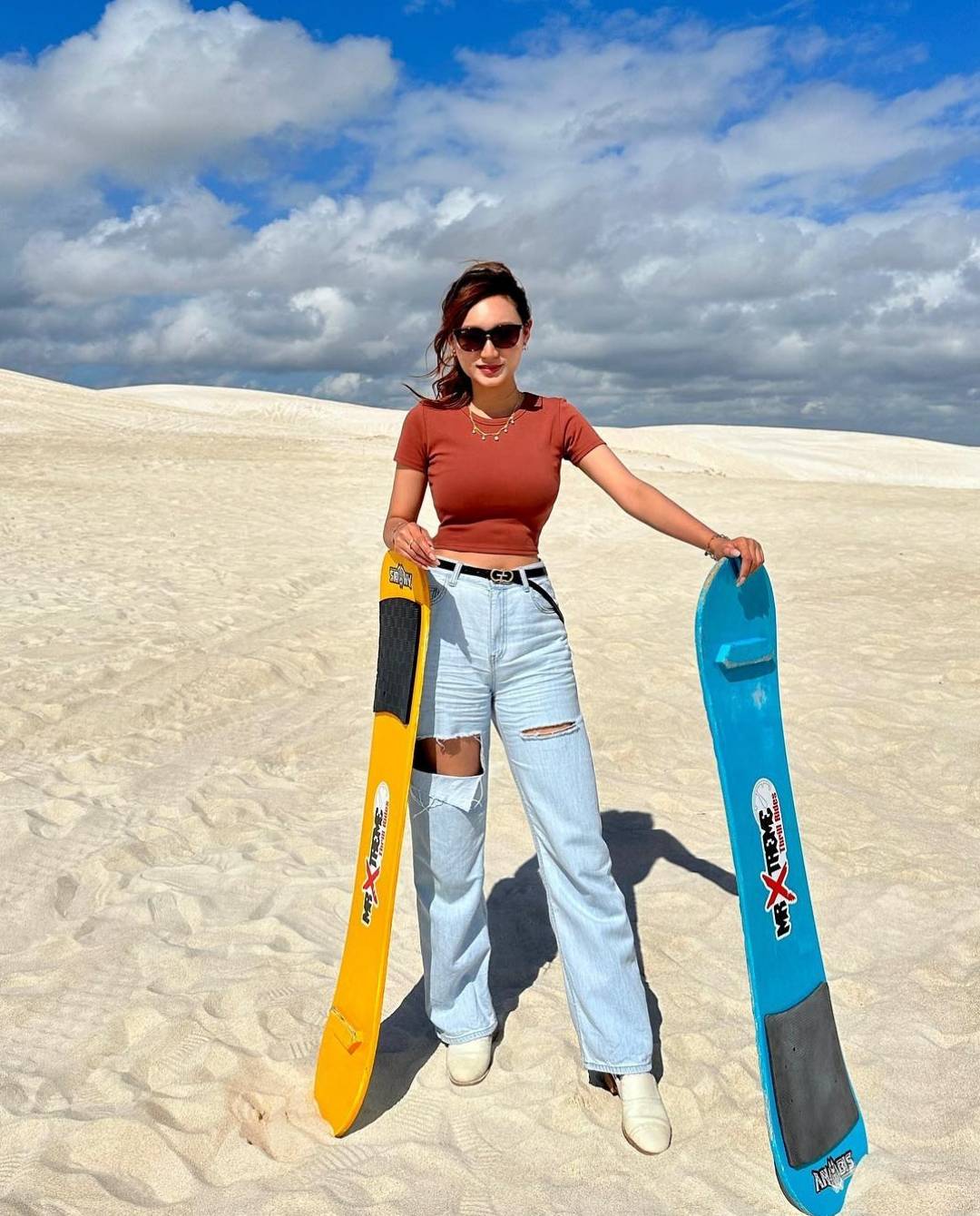 周可茵 周可茵去年在澳洲的滑沙Look。
