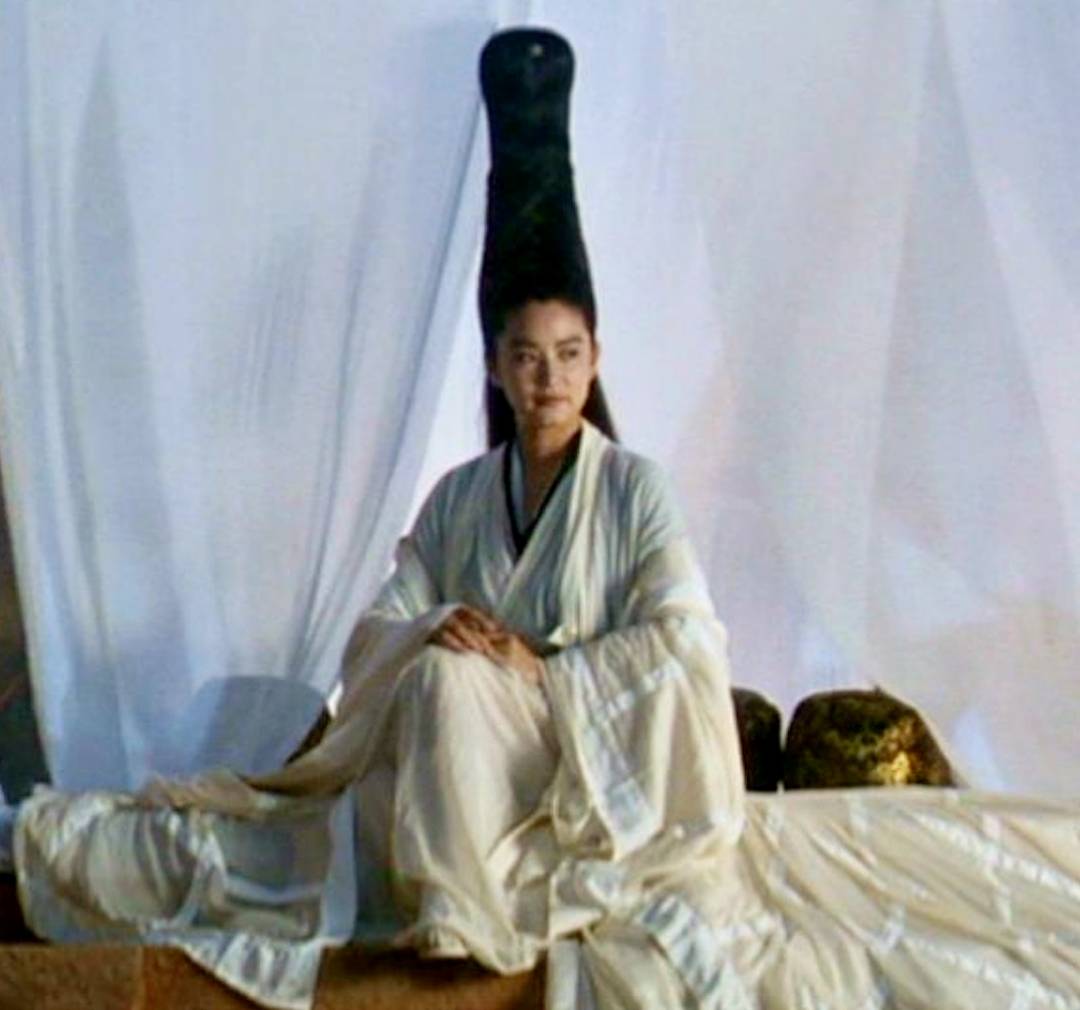 麦美恩 电影《鹿鼎记》中林青霞的「神龙教教主」造型。