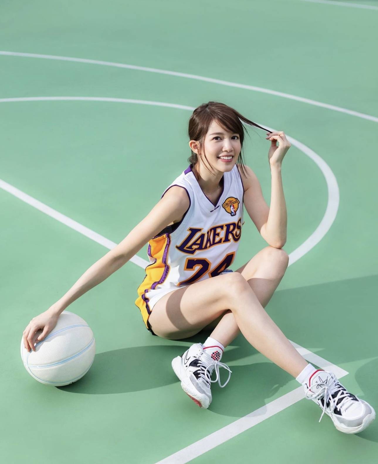 苏皓儿 chole 苏皓儿非常热爱打篮球。（图片来源：IG@chloe_so）