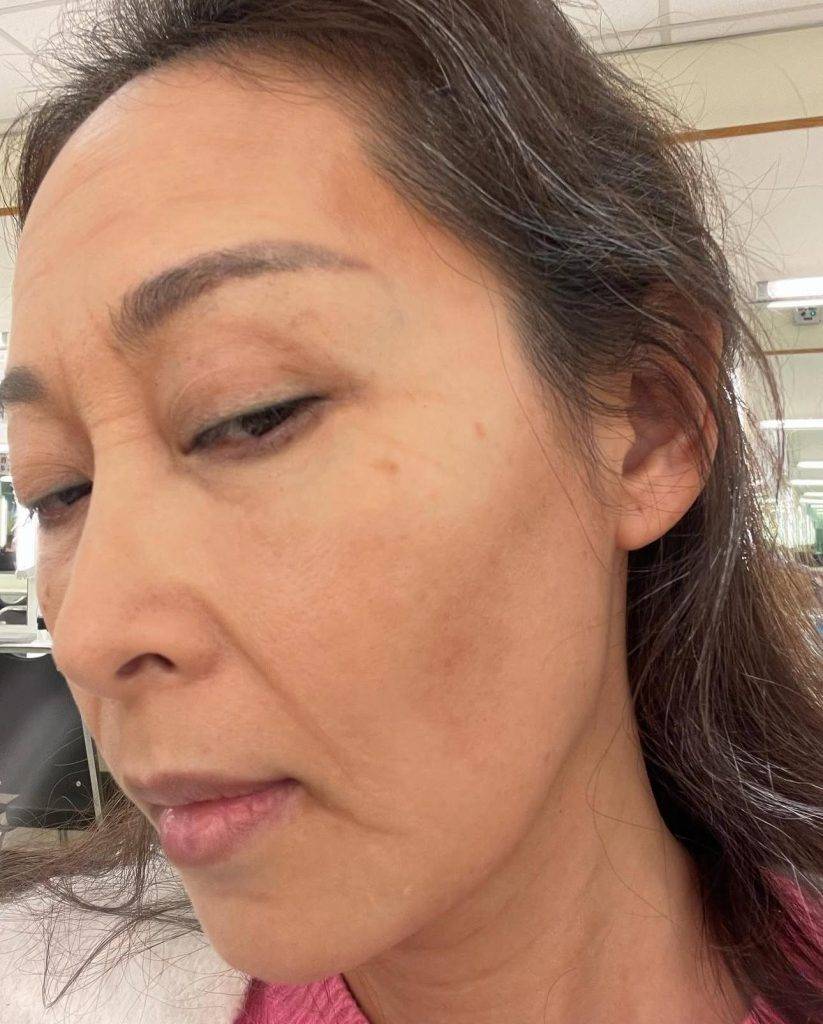 楊卓娜在新劇《奪命提示》中化老妝飾演60多歲情緒壓抑的女士。（圖片來源：網上圖片）
