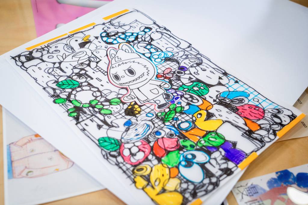 LABUBU誕生之初，是龍家昇創作給自己與家庭的一個出口。（圖片來源：馮凱宜攝）