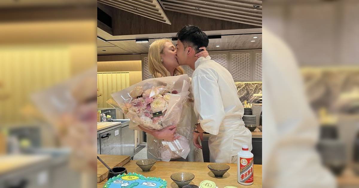 「億萬駙馬」伍富橋激吻老婆梁兆楹賀結婚3周年 絕密婚照曝光竟遭質疑係AI圖