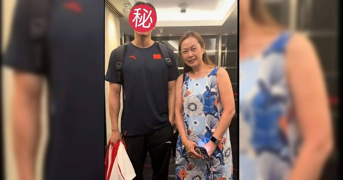 姚瑩瑩興奮孖191cm「翻版許光漢」合照 對方真實身份曝光原來大有來頭！