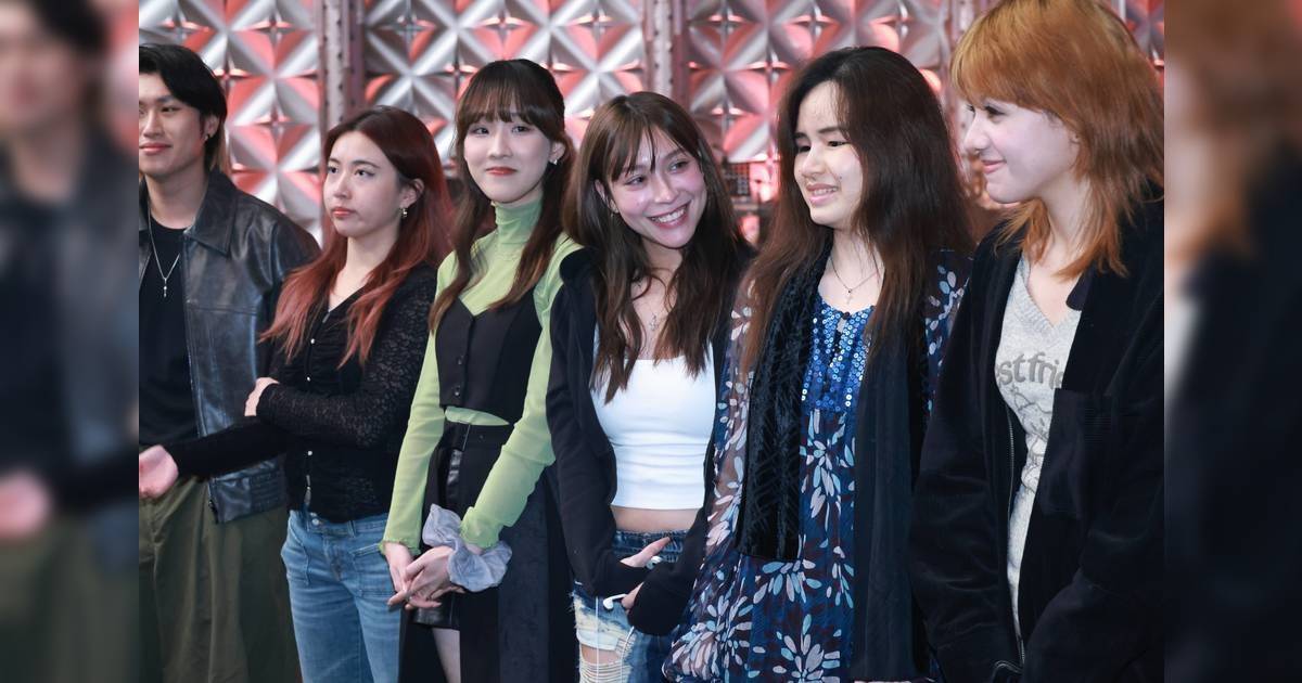 《聲秀》決賽前無綫主席許濤率一眾高層親自為8強參賽者打氣  鼓勵參賽者放鬆及享受舞台